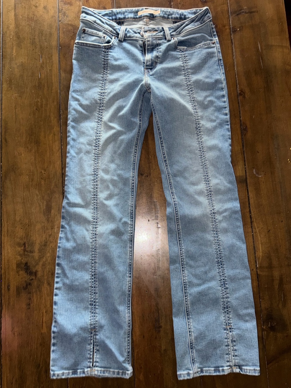 Levi’s Superlow Bootcut Light Wash Jeans Low Waisted Flared